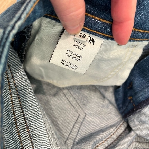 Hudson Signature Bootcut Flap Pockets Mid Rise Medium Blue Jeans Women's Size 28 - Picture 5 of 9